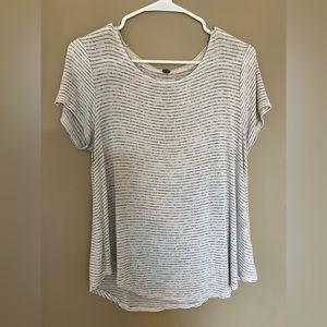 Cupio shirt size M. Light grey and white striped t-shirt. Smoke free home.